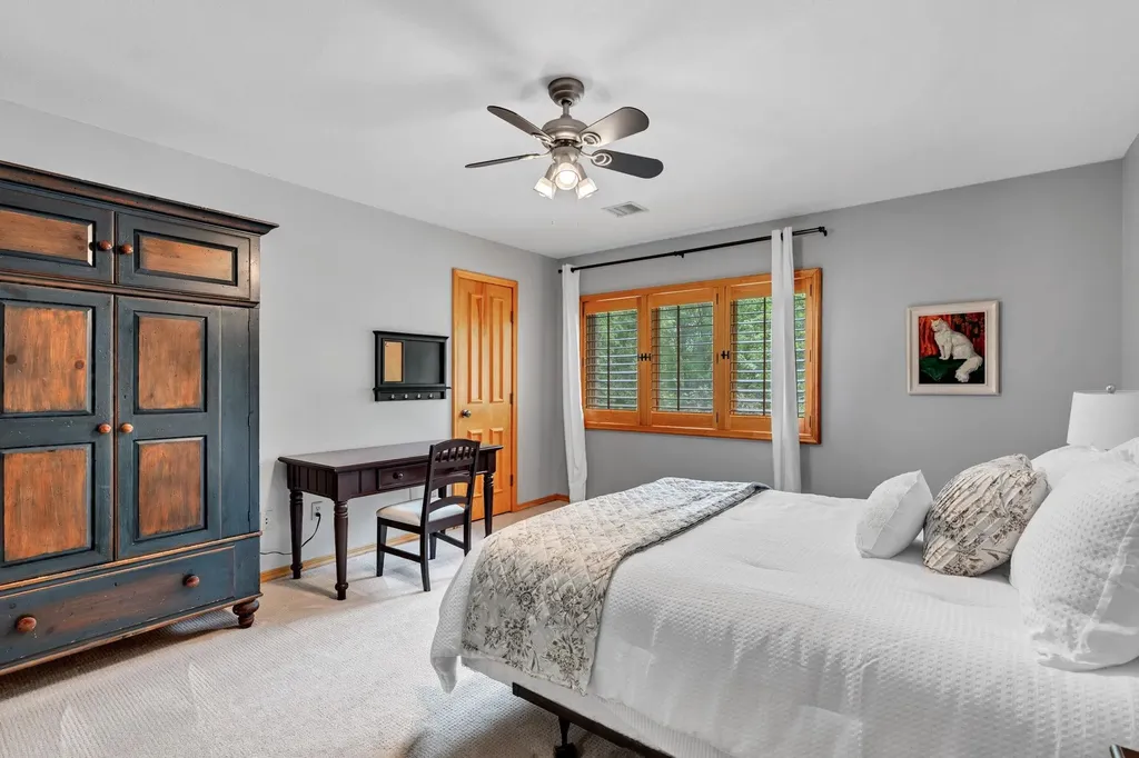825 N Linden Court Wichita KS 67206
