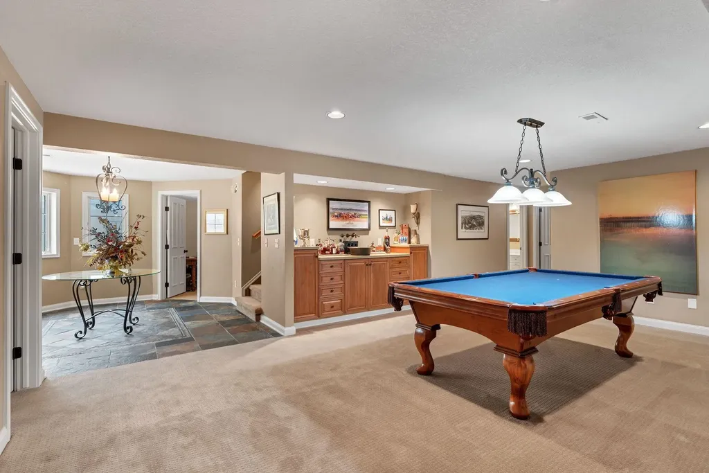 825 N Linden Court Wichita KS 67206