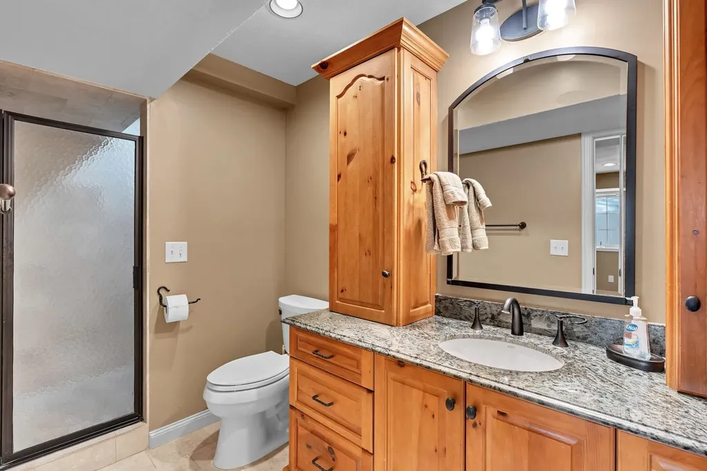 825 N Linden Court Wichita KS 67206