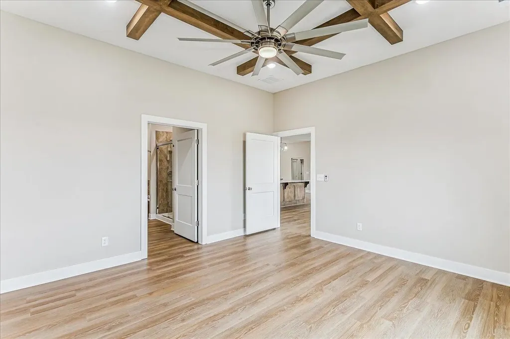 1630 E Appleton Street Valley Center KS 67147
