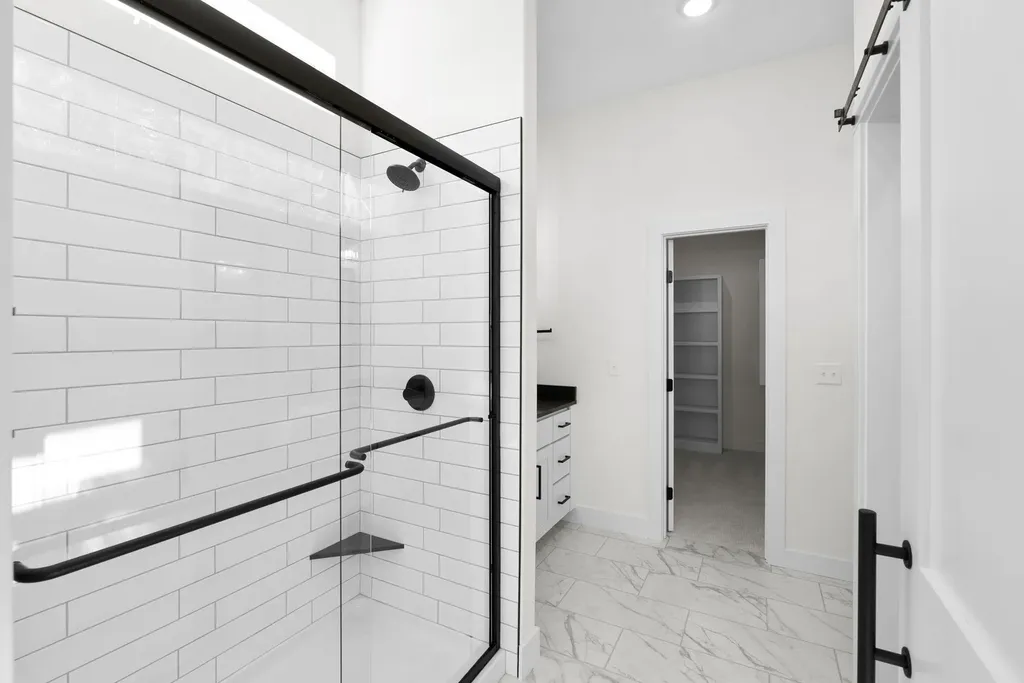 1230 W Ravendale Lane Goddard KS 67052