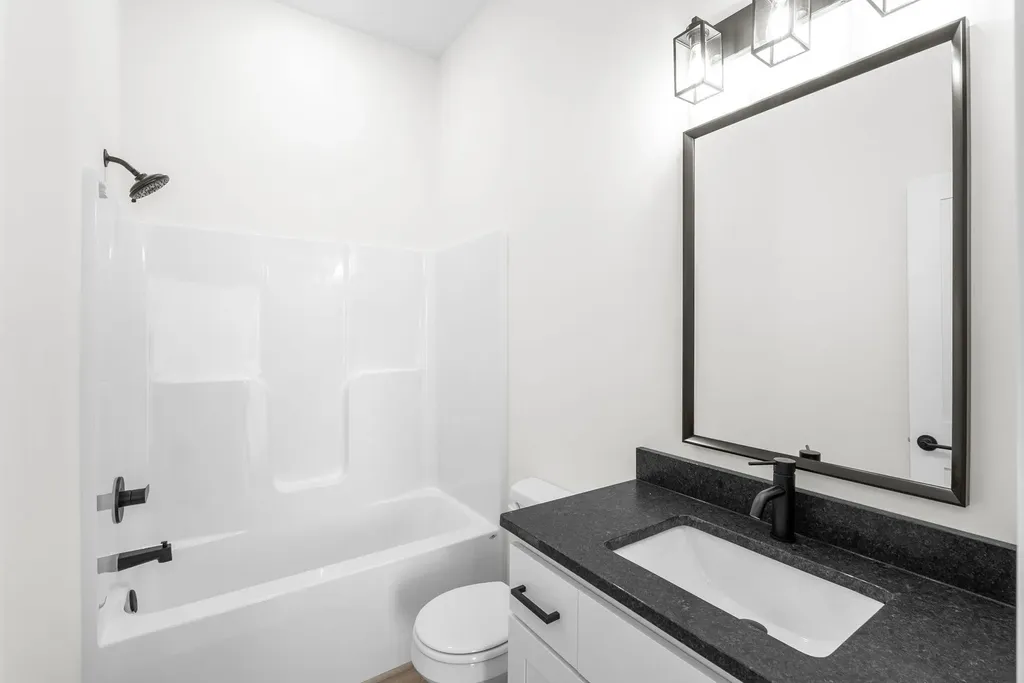 1230 W Ravendale Lane Goddard KS 67052