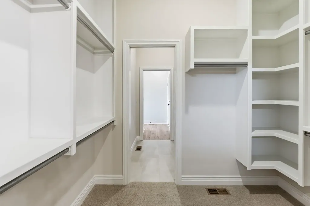 1323 Footbridge Street Goddard KS 67052