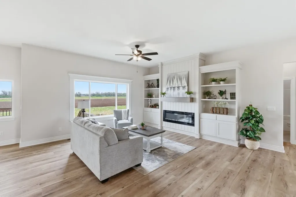 1323 Footbridge Street Goddard KS 67052
