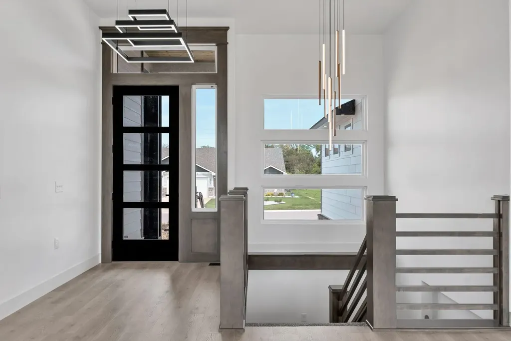 6641 N Silverton Street Park City KS 67219