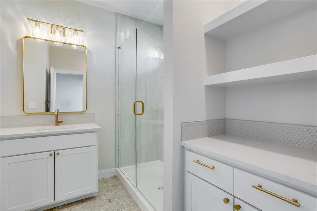 3149 Judith Wichita KS 67205