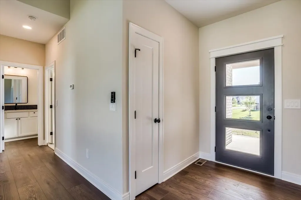 3149 Judith Wichita KS 67205