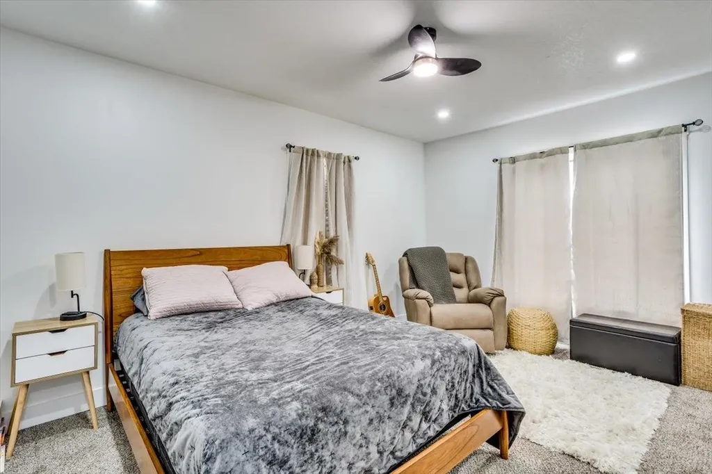 1206 N Forest Avenue Wichita KS 67203