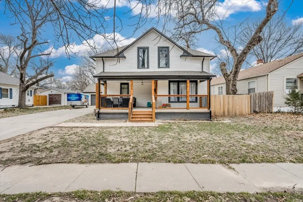 1206 N Forest Avenue Wichita KS 67203