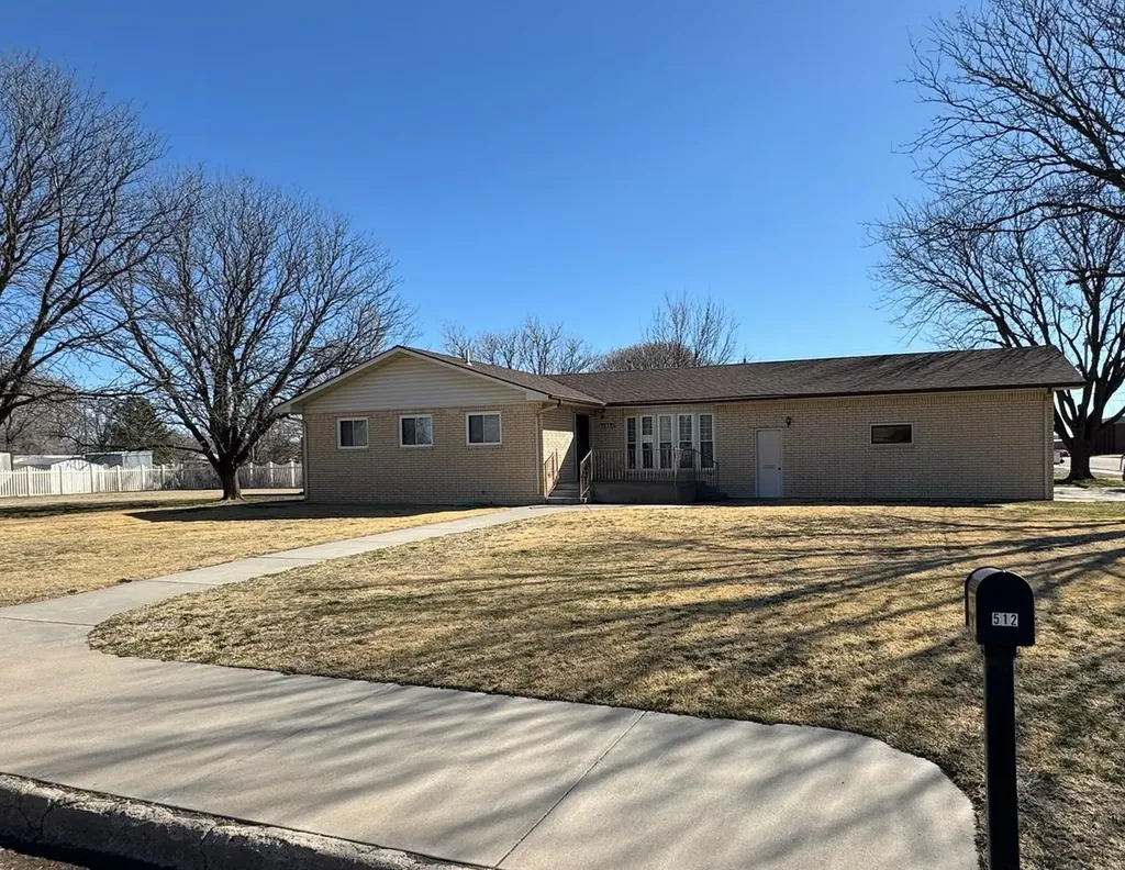512 S Harrison Street Hugoton KS 67951