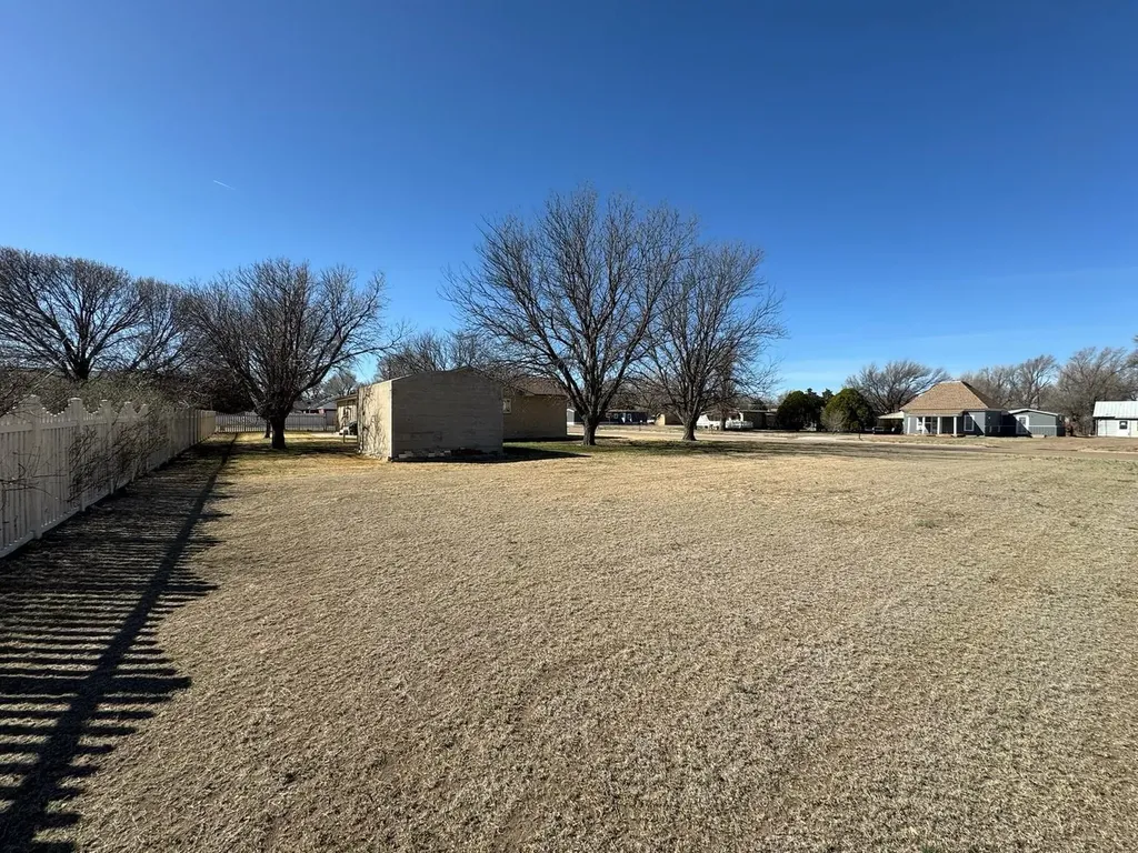 512 S Harrison Street Hugoton KS 67951
