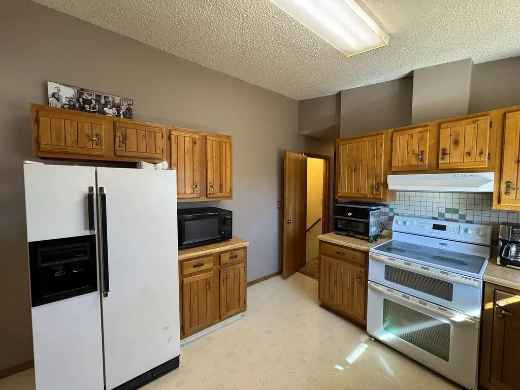 512 S Harrison Street Hugoton KS 67951