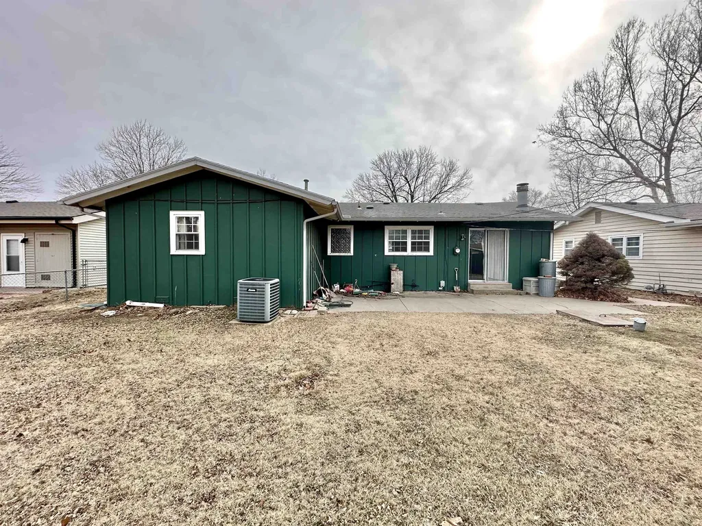 3908 W 19th Wichita KS 67203