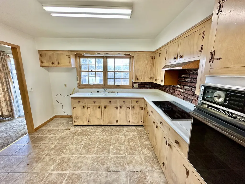3908 W 19th Wichita KS 67203