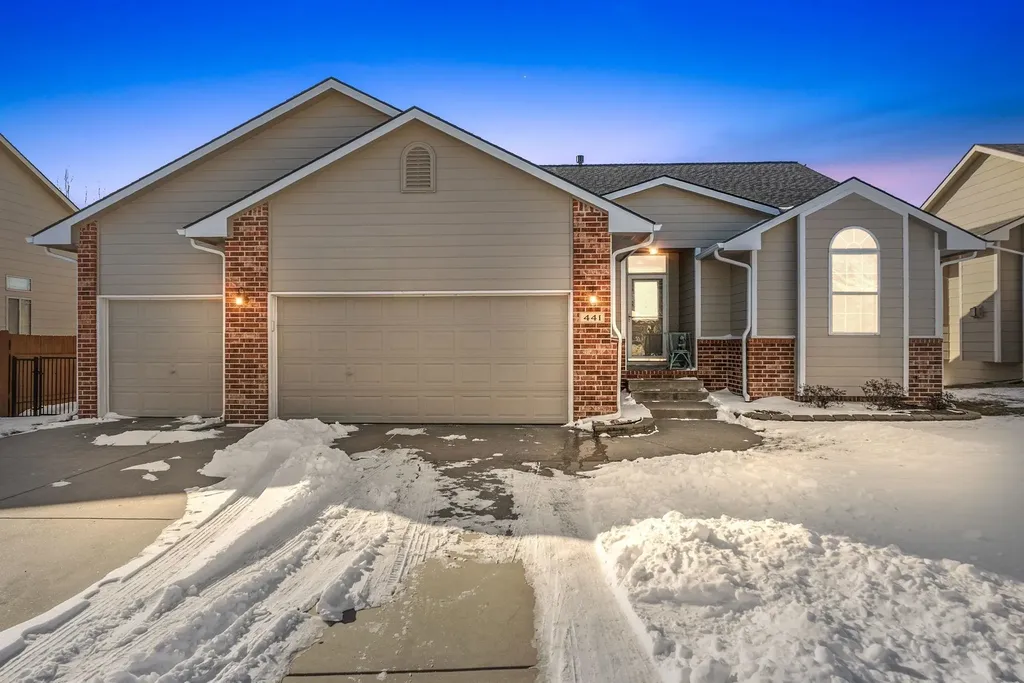 441 E Arapaho Street Kechi KS 67067