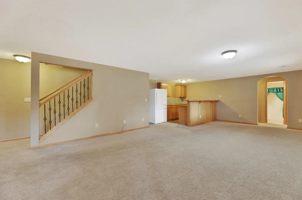 8705 W Shadow Lakes Street Wichita KS 67205