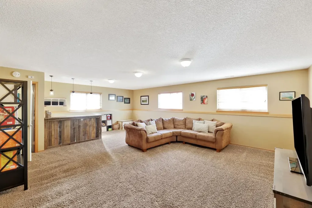 219 W Waterford Court Andover KS 67002
