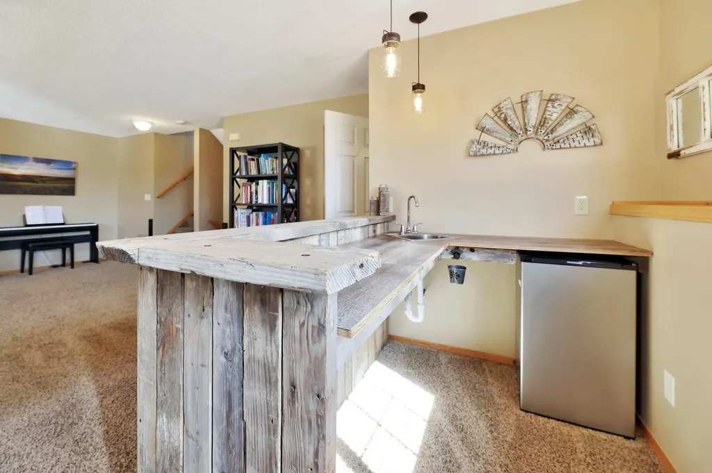 219 W Waterford Court Andover KS 67002
