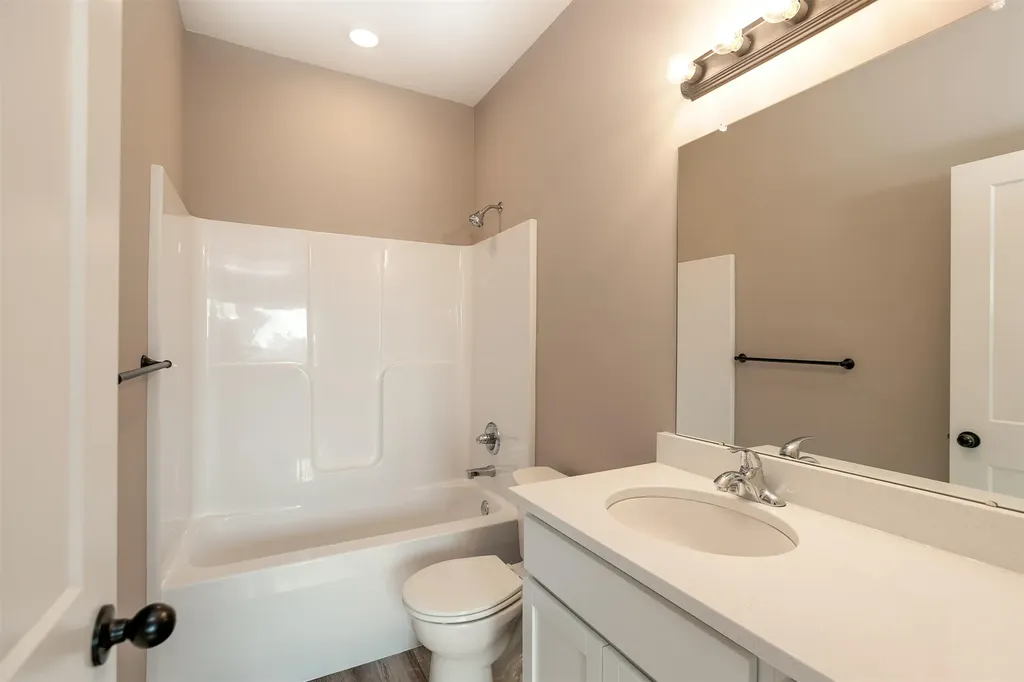 4307-4309 N Sandplum Street Wichita KS 67205