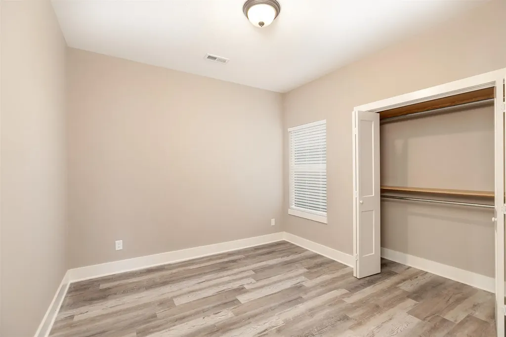 4307-4309 N Sandplum Street Wichita KS 67205
