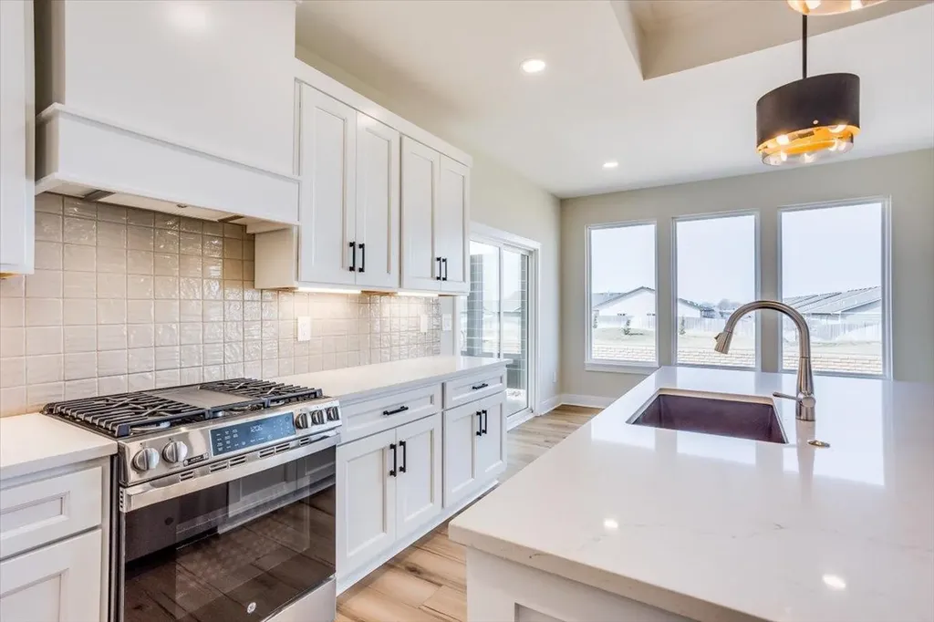 3229 Pine Grove Wichita KS 67205