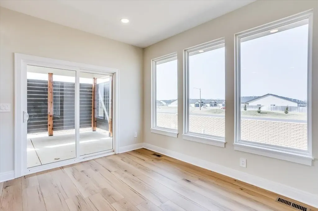 3229 Pine Grove Wichita KS 67205