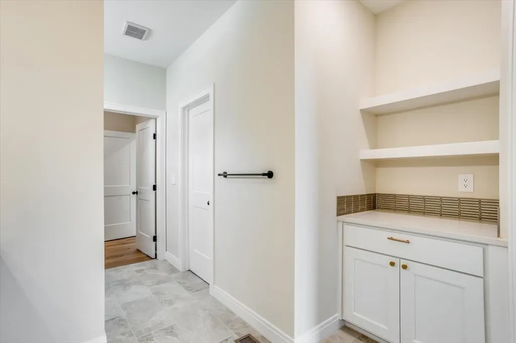 3229 Pine Grove Wichita KS 67205