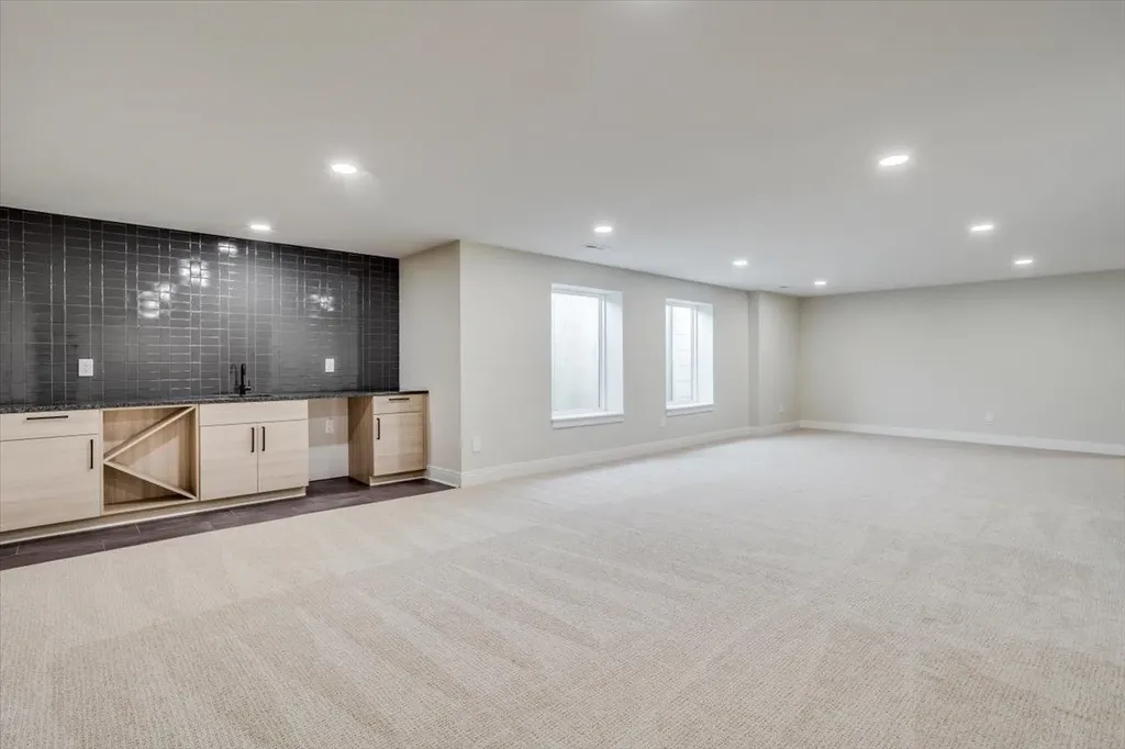 3229 Pine Grove Wichita KS 67205