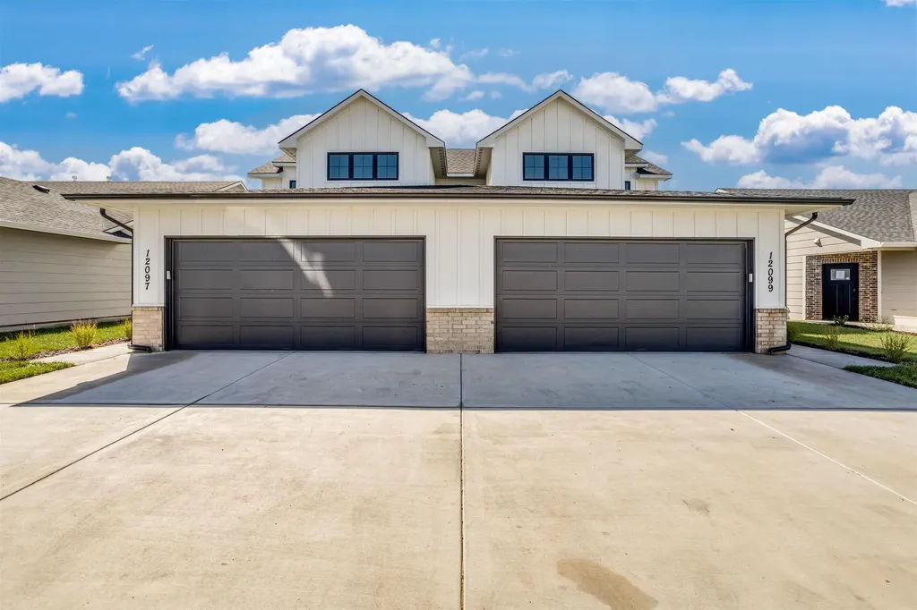 12518 W Fennec Wichita KS 67223