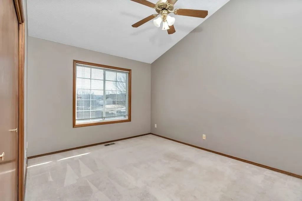 2432 S Gatewood Street Wichita KS 67210