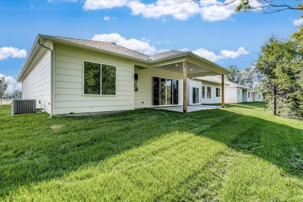 5563 Wandering Way Maize KS 67101