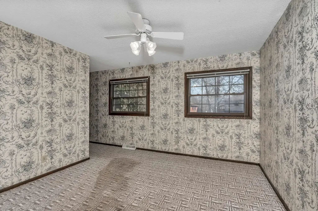 1505 N Mesa Wichita KS 67212