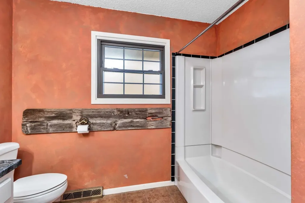 1505 N Mesa Wichita KS 67212