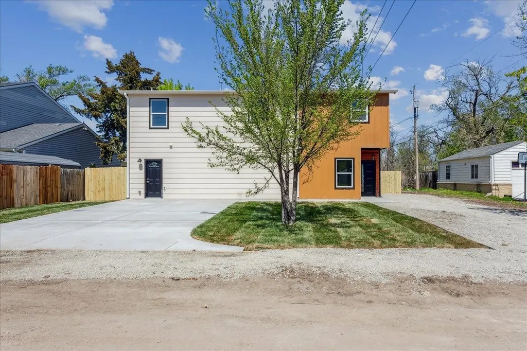2618 W Newell Street Wichita KS 67203
