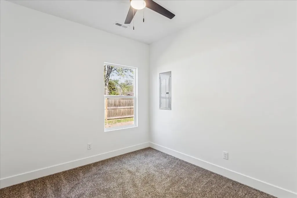 2618 W Newell Street Wichita KS 67203