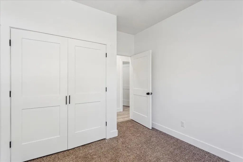 2618 W Newell Street Wichita KS 67203