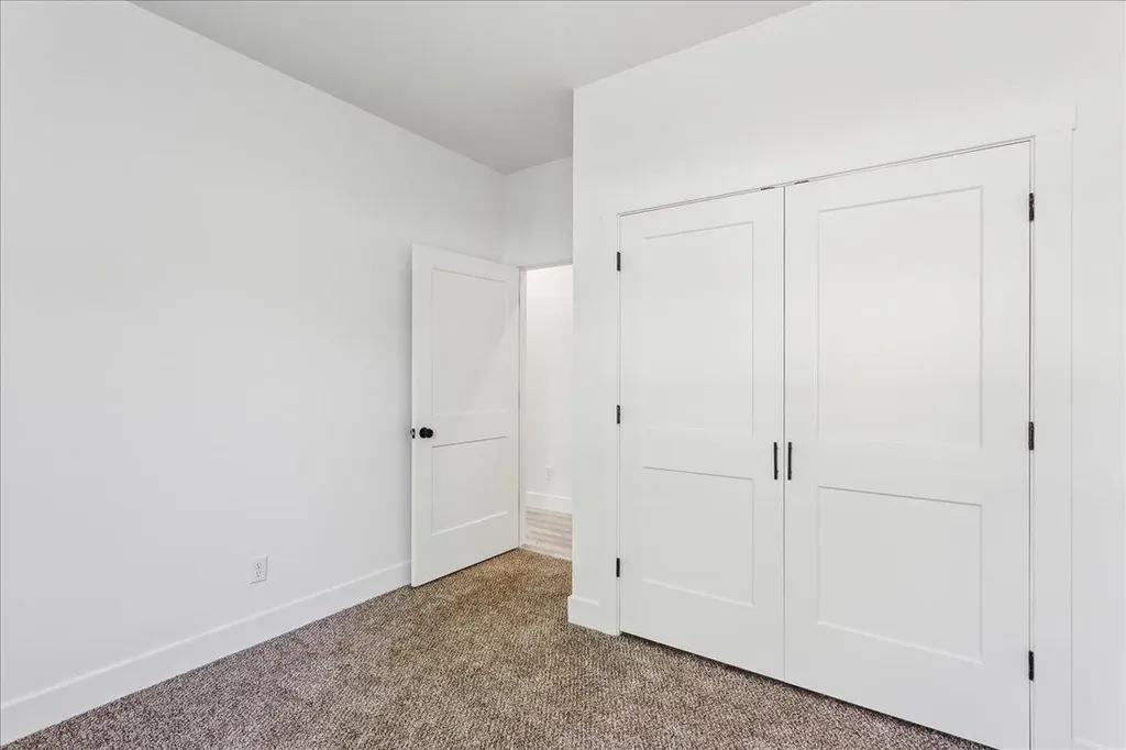 2618 W Newell Street Wichita KS 67203