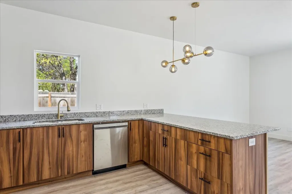 2618 W Newell Street Wichita KS 67203