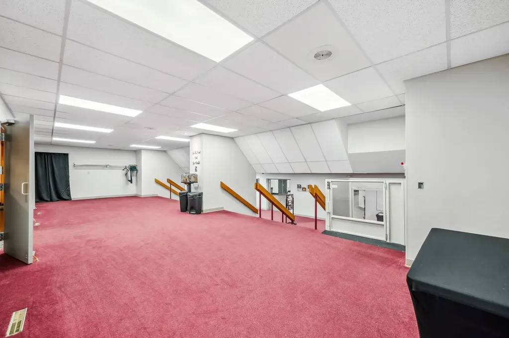 2757 S Glenn Wichita KS 67217-1841