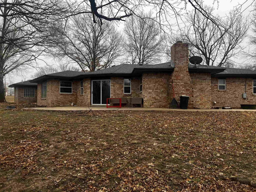 1720 E Madison Arkansas City KS 67005