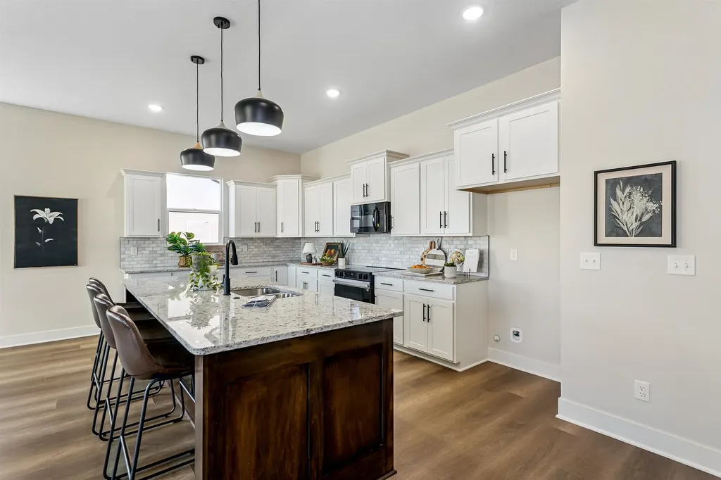 1620 E Appleton Street Valley Center KS 67147