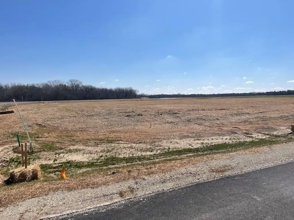 Lot 18 Blk E Cedar Ranch Estates Derby KS 67037