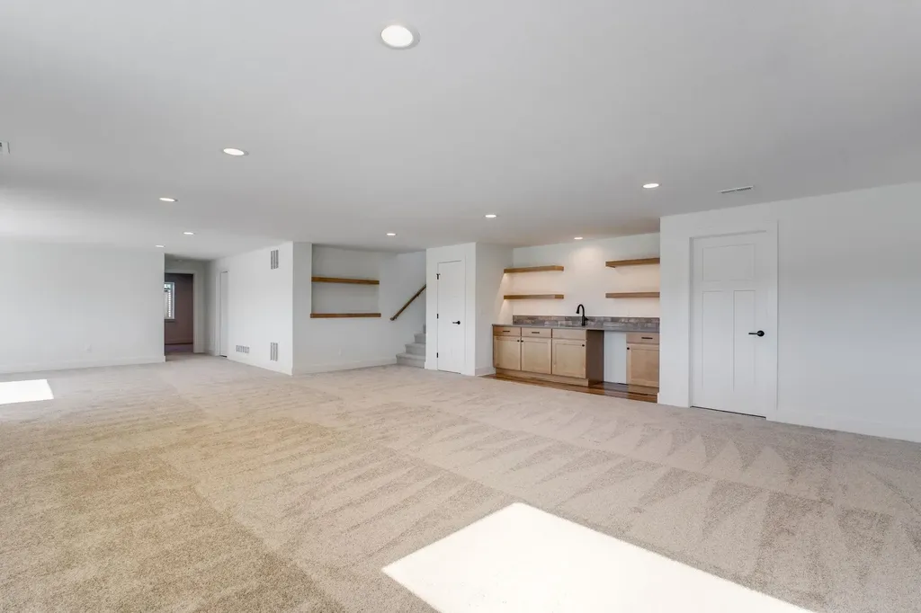4411 N Grey Meadows Court Maize KS 67101
