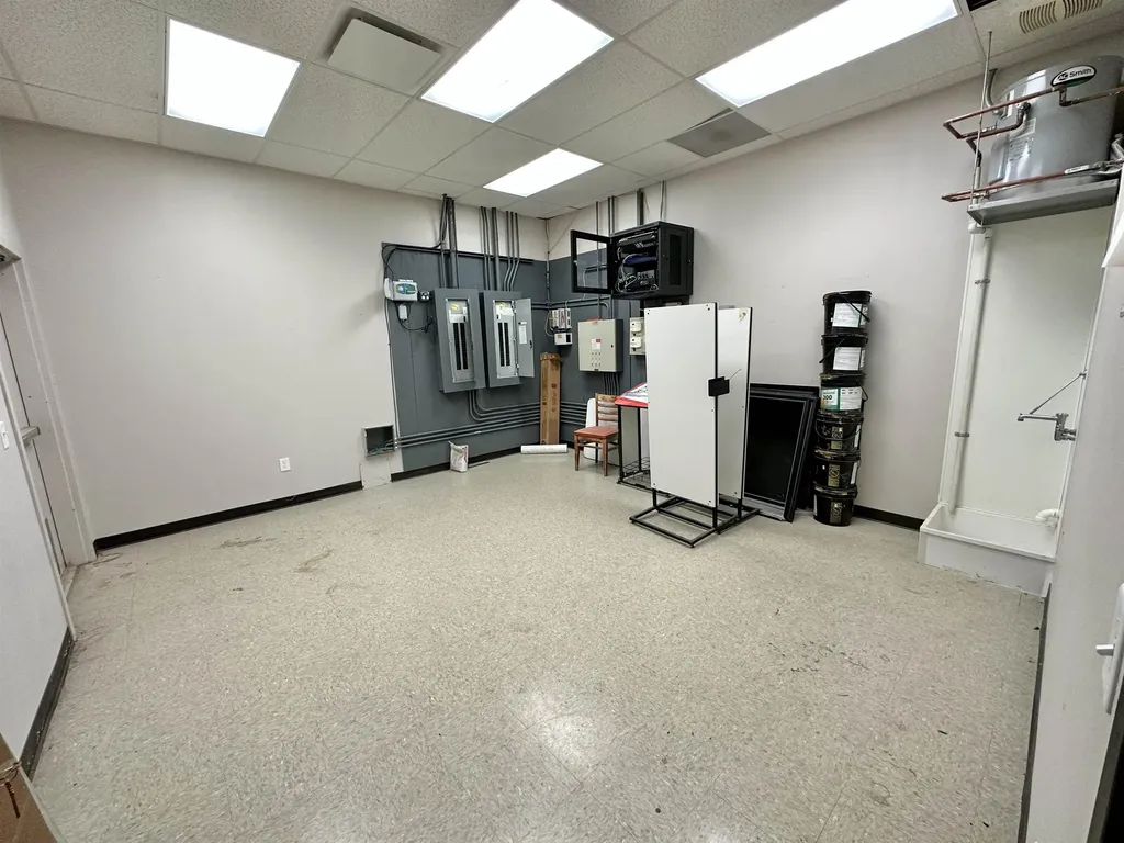 11747 E Kellogg Wichita KS 67207