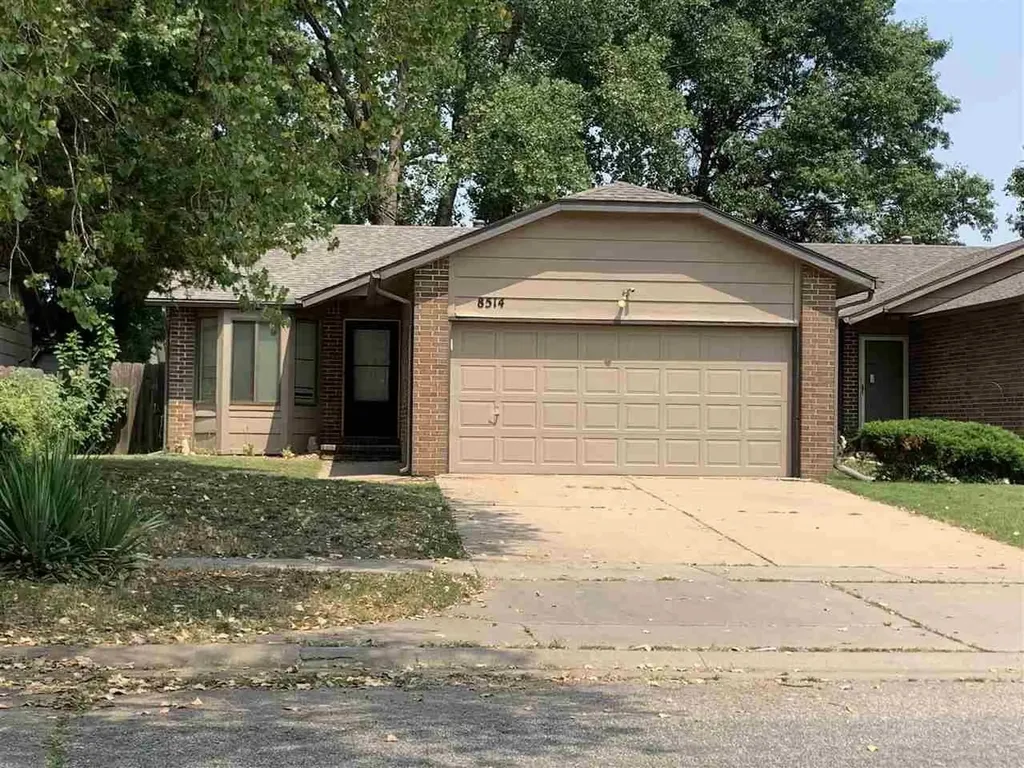 8514 W Nantucket Street Wichita KS 67212