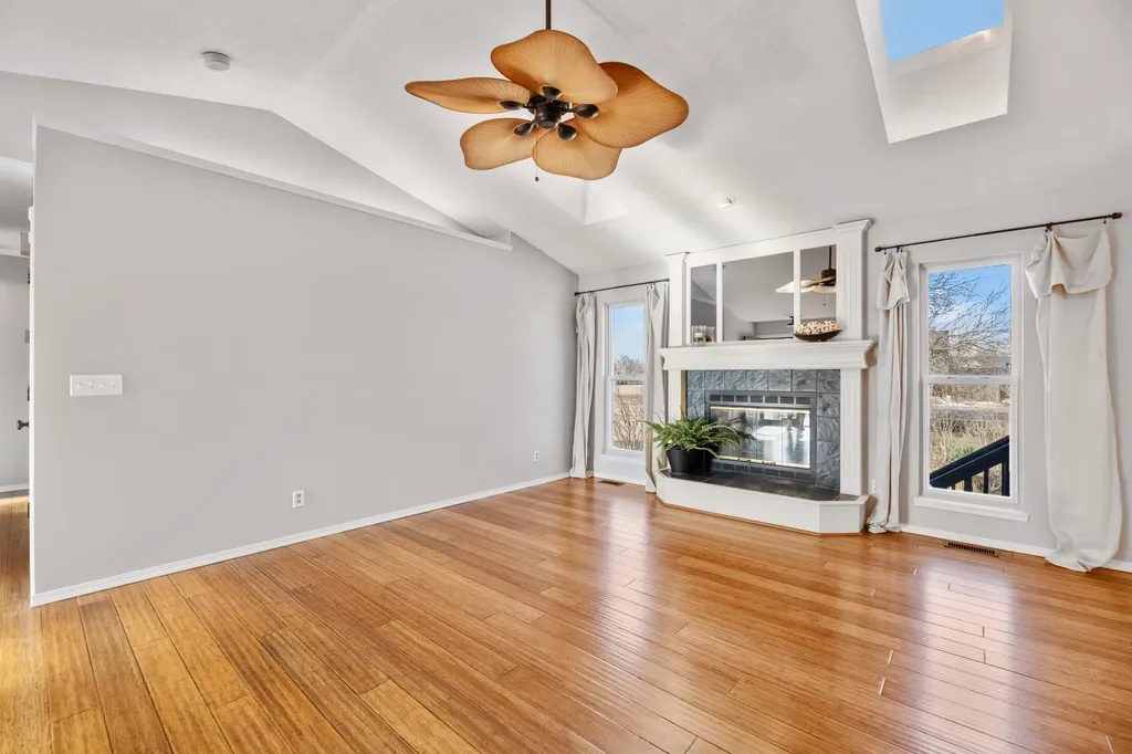 344 N Oakmont Court Andover KS 67002