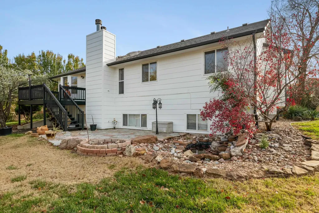 344 N Oakmont Court Andover KS 67002