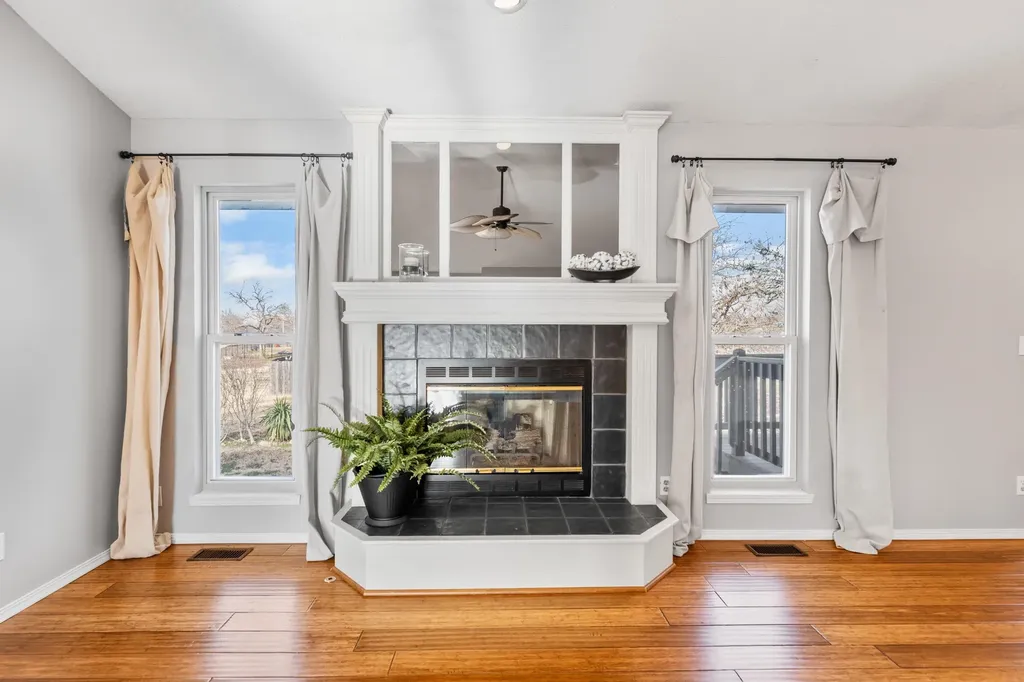 344 N Oakmont Court Andover KS 67002