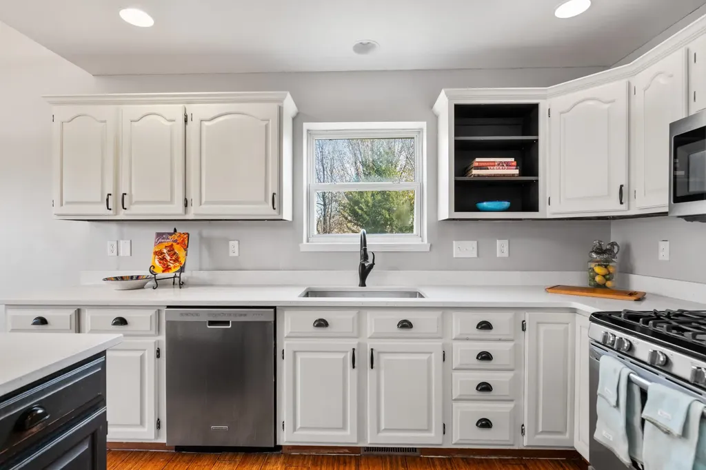 344 N Oakmont Court Andover KS 67002