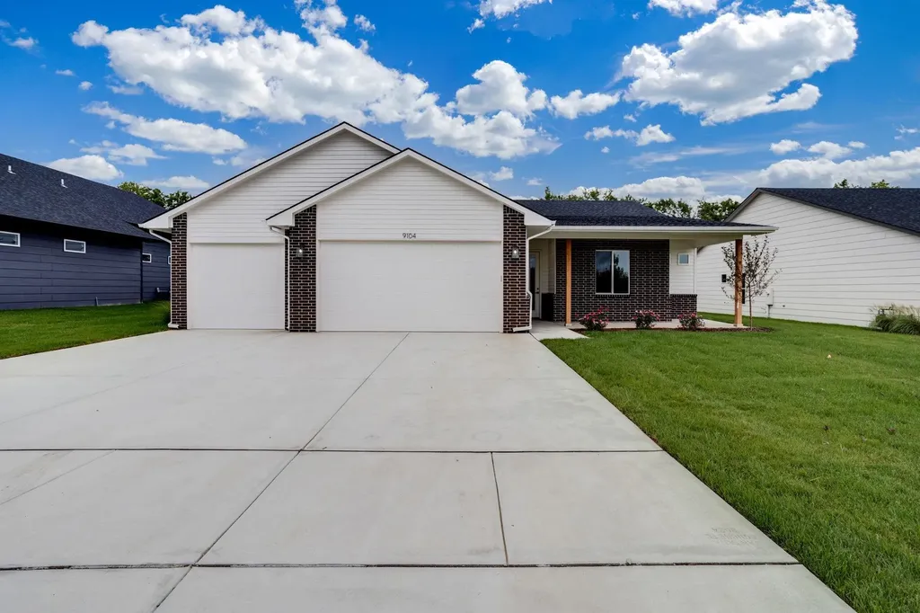 9104 E 33rd Circle S Wichita KS 67210